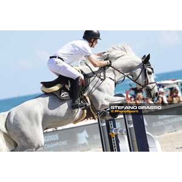 LGCT of Miami Beach - Class 10 - Michael Whitaker (GBR) on Valmy de la Lande - Miami Beach, - 6 April 2018 - ph.Mario Grassia/LGCT
