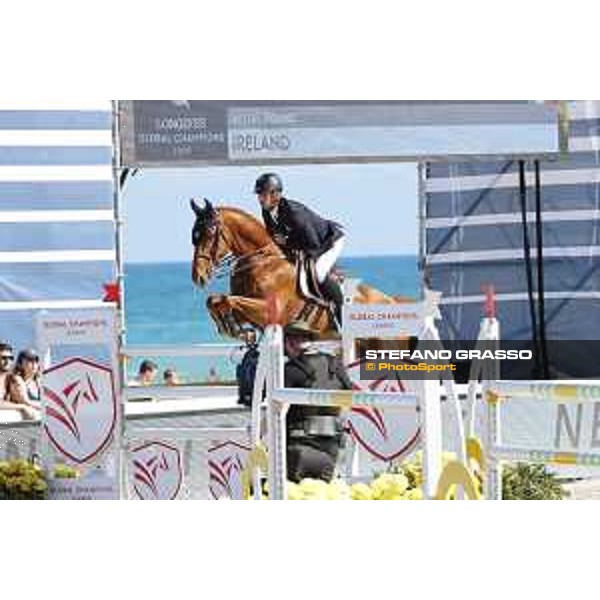 LGCT of Miami Beach - Class 10 - Denis Lynch (IRL) on RMF Echo - Miami Beach, - 6 April 2018 - ph.Mario Grassia/LGCT