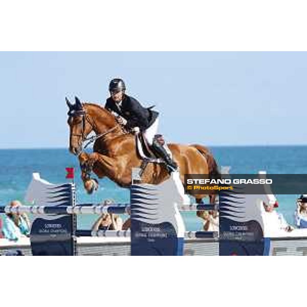 LGCT of Miami Beach - Class 10 - Denis Lynch (IRL) on RMF Echo - Miami Beach, - 6 April 2018 - ph.Mario Grassia/LGCT