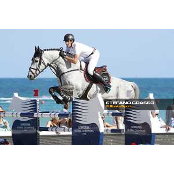 LGCT of Miami Beach - Class 10 - Nicola Philippaerts (BEL) on H&M Harley v. Bisschop - Miami Beach, - 6 April 2018 - ph.Mario Grassia/LGCT