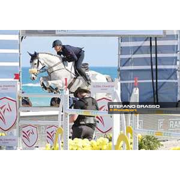 LGCT of Miami Beach - Class 10 - Lorenzo de Luca (ITA) on Limestone Grey - Miami Beach, - 6 April 2018 - ph.Mario Grassia/LGCT