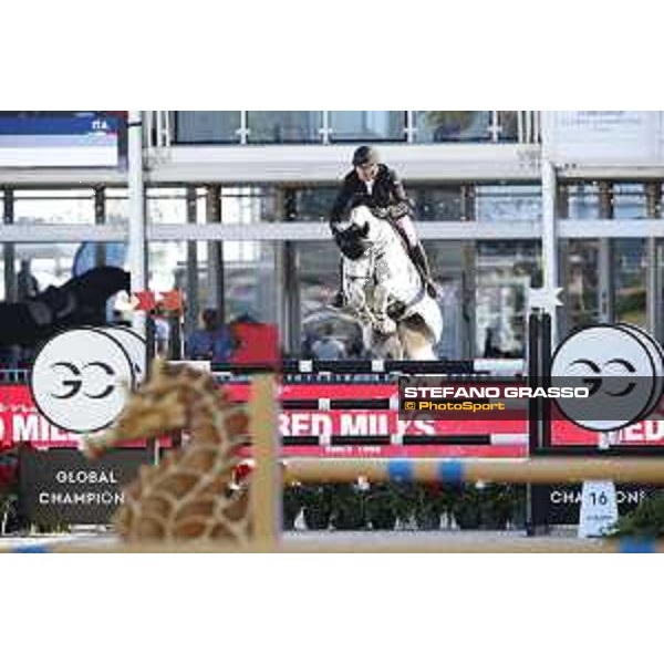 LGCT of Miami Beach - Class 10 - Piergiorgio Bucci (ITA) on Alicante - Miami Beach, - 6 April 2018 - ph.Mario Grassia/LGCT