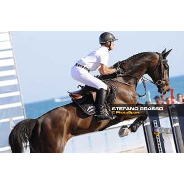 LGCT of Miami Beach - Class 10 - Pius Schwizer (SUI) on Balou Rubin R - Miami Beach, - 6 April 2018 - ph.Mario Grassia/LGCT