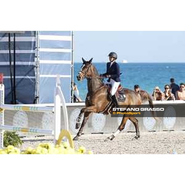 LGCT of Miami Beach - Class 10 - Anna Kellnerova (CZE) on Calcourt Falklund - Miami Beach, - 6 April 2018 - ph.Mario Grassia/LGCT
