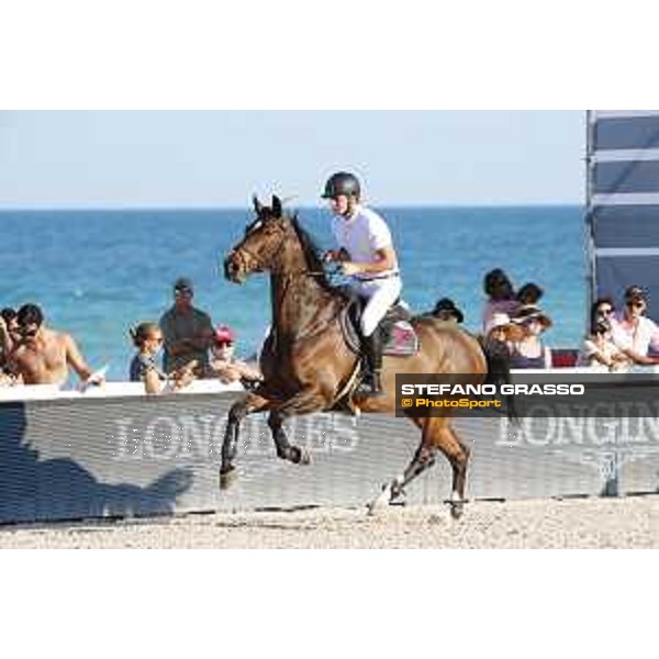 LGCT of Miami Beach - Class 10 - Christian Rhomberg (AUT) on Cornetta 13 - Miami Beach, - 6 April 2018 - ph.Mario Grassia/LGCT
