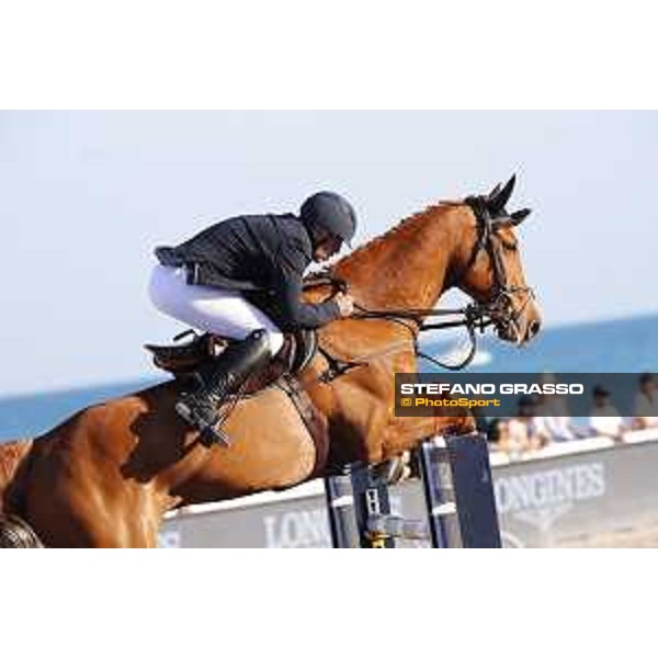 LGCT of Miami Beach - Class 10 - Roger Yves Bost (FRA) on Vino D\'Espinet - Miami Beach, - 6 April 2018 - ph.Mario Grassia/LGCT