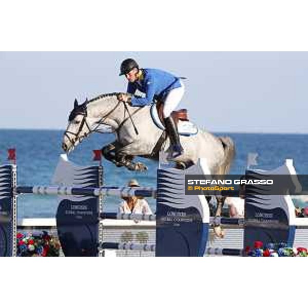 LGCT of Miami Beach - Class 10 - Christian Ahlmann (GER) on Clintrexo Z - Miami Beach, - 6 April 2018 - ph.Mario Grassia/LGCT