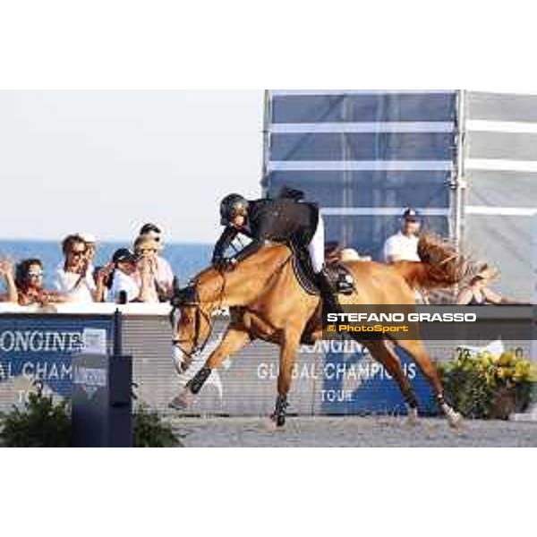 LGCT of Miami Beach - Class 10 - Ben Maher (GBR) on Don Vito - Miami Beach, - 6 April 2018 - ph.Mario Grassia/LGCT