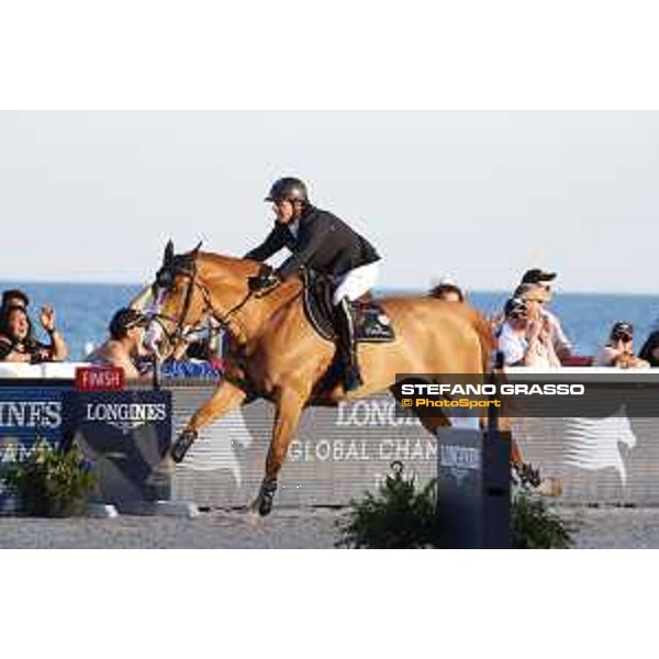 LGCT of Miami Beach - Class 10 - Ben Maher (GBR) on Don Vito - Miami Beach, - 6 April 2018 - ph.Mario Grassia/LGCT