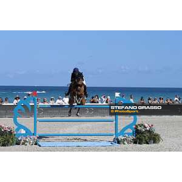 LGCT of Miami Beach - Class 10 - Jane Richard Philips (SUI) on Clipper du Haut du Roy - Miami Beach, - 6 April 2018 - ph.Mario Grassia/LGCT