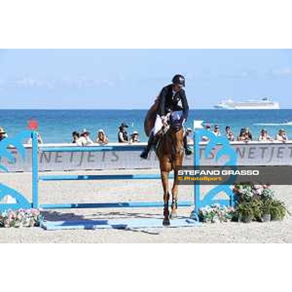 LGCT of Miami Beach - Class 10 - Denis Lynch (IRL) on RMF Echo - Miami Beach, - 6 April 2018 - ph.Mario Grassia/LGCT