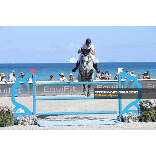 LGCT of Miami Beach - Class 10 - Nicola Philippaerts (BEL) on H&M Harley v. Bisschop - Miami Beach, - 6 April 2018 - ph.Mario Grassia/LGCT