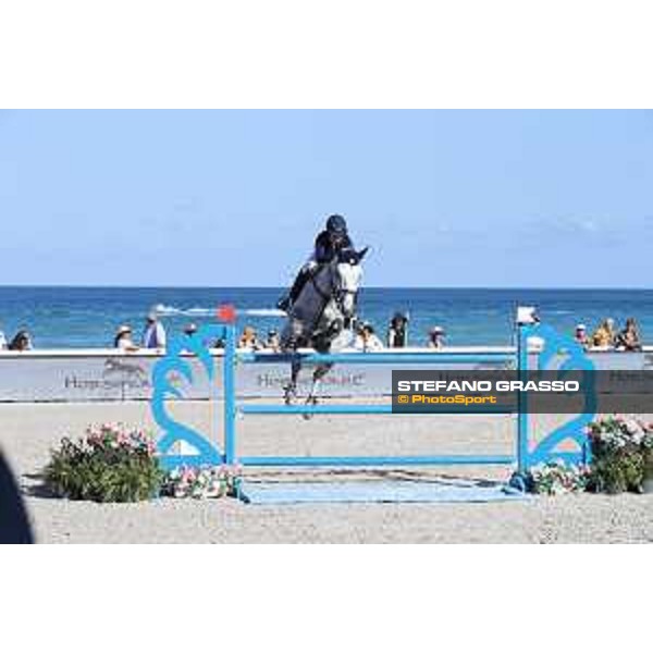 LGCT of Miami Beach - Class 10 - Evelina Tovek (SWE) on Castello - Miami Beach, - 6 April 2018 - ph.Mario Grassia/LGCT