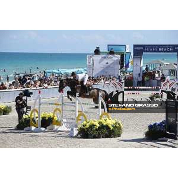 LGCT of Miami Beach - Class 10 - Daniel Bluman (ISR) on Entano - Miami Beach, - 6 April 2018 - ph.Mario Grassia/LGCT