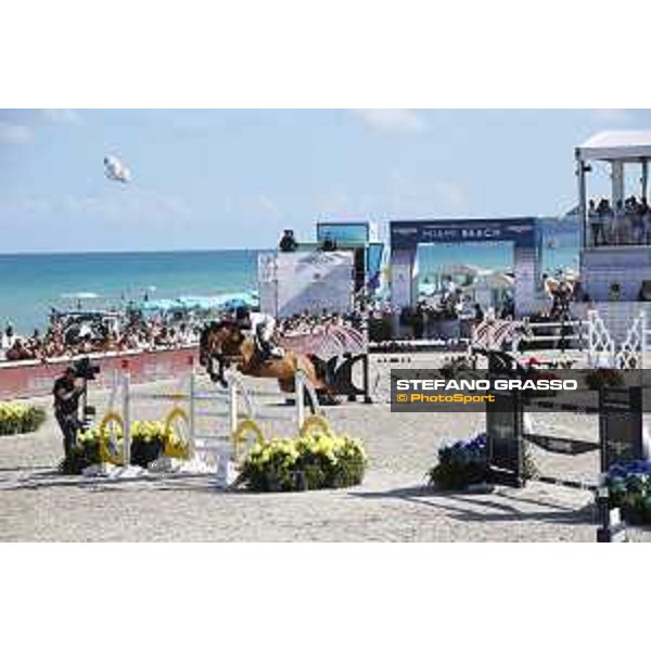 LGCT of Miami Beach - Class 10 - Jessica Springsteen (USA) on RMF Zecilie - Miami Beach, - 6 April 2018 - ph.Mario Grassia/LGCT