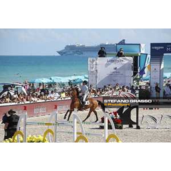 LGCT of Miami Beach - Class 10 - Jessica Springsteen (USA) on RMF Zecilie - Miami Beach, - 6 April 2018 - ph.Mario Grassia/LGCT