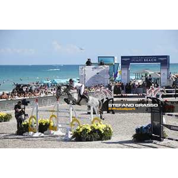 LGCT of Miami Beach - Class 10 - Nicola Philippaerts (BEL) on H&M Harley v. Bisschop - Miami Beach, - 6 April 2018 - ph.Mario Grassia/LGCT