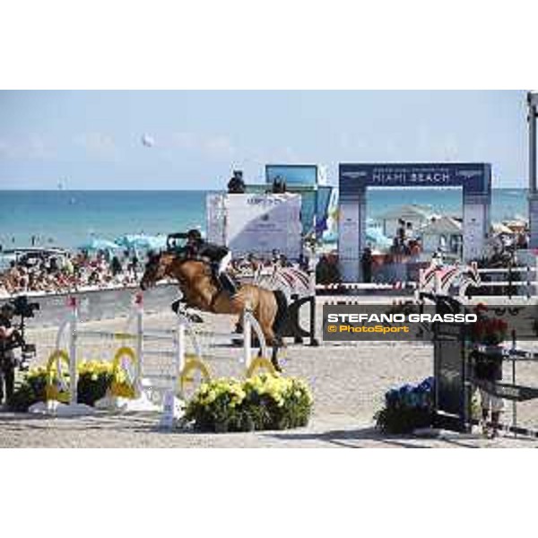 LGCT of Miami Beach - Class 10 - Maikel Van Der Vleuten (NED) on Arera C - Miami Beach, - 6 April 2018 - ph.Mario Grassia/LGCT