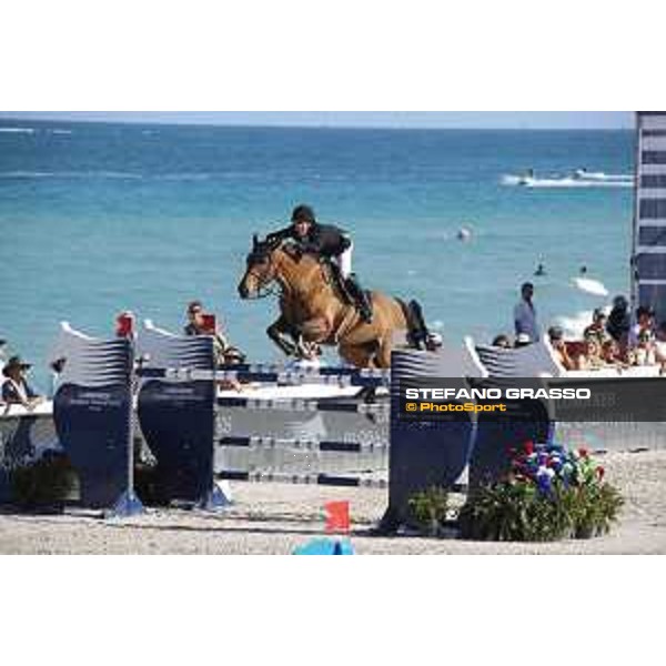 LGCT of Miami Beach - Class 10 - Maikel Van Der Vleuten (NED) on Arera C - Miami Beach, - 6 April 2018 - ph.Mario Grassia/LGCT