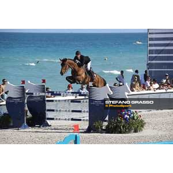 LGCT of Miami Beach - Class 10 - Kevin Staut (FRA) on Viva de Malica - Miami Beach, - 6 April 2018 - ph.Mario Grassia/LGCT