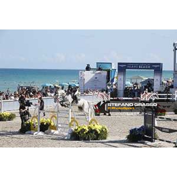 LGCT of Miami Beach - Class 10 - Megane Moissonier (FRA) on Umours Batilly - Miami Beach, - 6 April 2018 - ph.Mario Grassia/LGCT