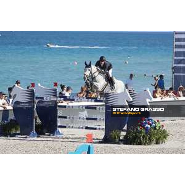 LGCT of Miami Beach - Class 10 - Leopold Van Asten (NED) on VDL Groep Beauty - Miami Beach, - 6 April 2018 - ph.Mario Grassia/LGCT