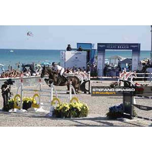 LGCT of Miami Beach - Class 10 - Holger Wulschner (GER) on BSC Cha Cha Cha - Miami Beach, - 6 April 2018 - ph.Mario Grassia/LGCT