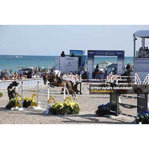 LGCT of Miami Beach - Class 10 - Pius Schwizer (SUI) on Balou Rubin R - Miami Beach, - 6 April 2018 - ph.Mario Grassia/LGCT