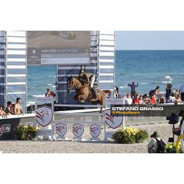 LGCT of Miami Beach - Class 10 - Alberto Zorzi (ITA) on Fair Light van?t Heike - Miami Beach, - 6 April 2018 - ph.Mario Grassia/LGCT