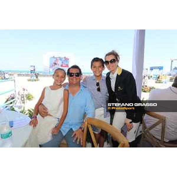 LGCT of Miami Beach - VIP - Edwina Tops-Alexander (AUS) and guests - Miami Beach, - 7 April 2018 - ph.Mario Grassia/LGCT
