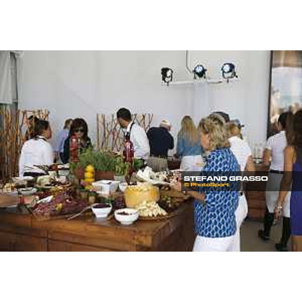 LGCT of Miami Beach - VIP lounge - Food service - Miami Beach, - 5 April 2018 - ph.Mario Grassia/LGCT