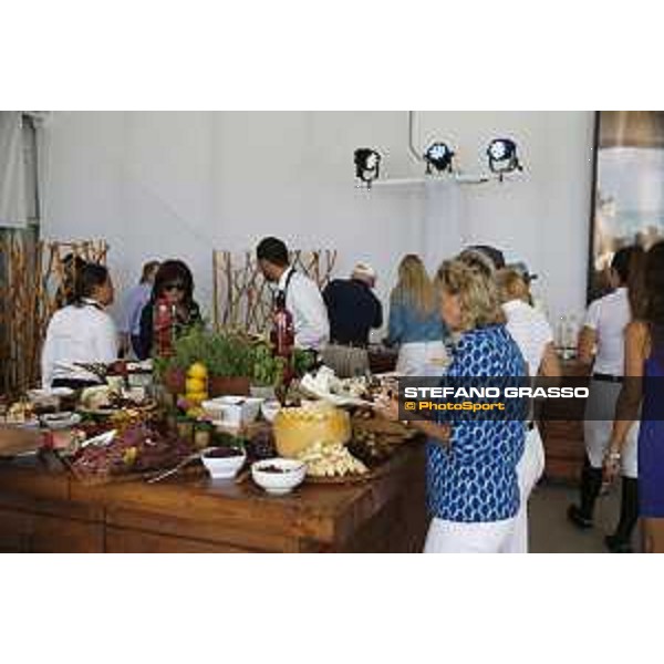 LGCT of Miami Beach - VIP lounge - Food service - Miami Beach, - 5 April 2018 - ph.Mario Grassia/LGCT