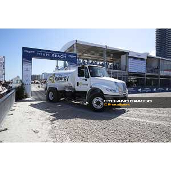 LGCT of Miami Beach - Various - Arena maintenance vehicle - Miami Beach, - 6 April 2018 - ph.Mario Grassia/LGCT