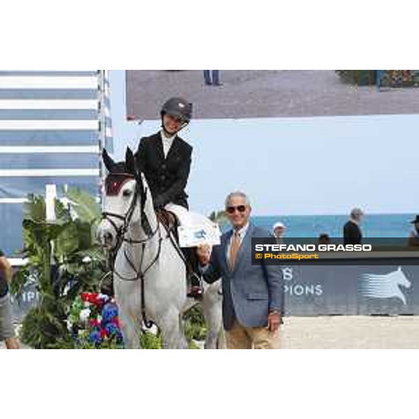 LGCT of Miami Beach - Class 4 - Prize giving ceremony - Georgina Bloomberg (USA) - Miami Beach, - 5 April 2018 - ph.Mario Grassia/LGCT