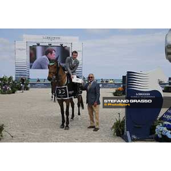 LGCT of Miami Beach - Class 4 - Prize giving ceremony - Philipp Weishaupt (GER) on Sansibar - Miami Beach, - 5 April 2018 - ph.Mario Grassia/LGCT