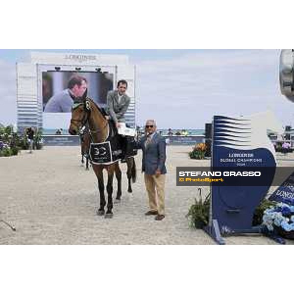 LGCT of Miami Beach - Class 4 - Prize giving ceremony - Philipp Weishaupt (GER) on Sansibar - Miami Beach, - 5 April 2018 - ph.Mario Grassia/LGCT