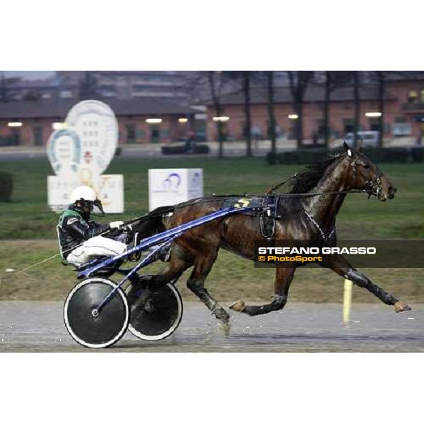 Enrico Bellei warming up with Iglesias winners of Gran Premio Firenze Firenze, 3rd febr. 2008 ph. Stefano Grasso