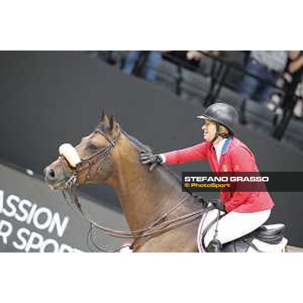 Bezzie Madden on Breitling LS wins the Longines FEI World Cup Jumping Final Paris Bercy 15th April 2018 Ph.Stefano Grasso
