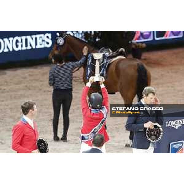 Bezzie Madden on Breitling LS wins the Longines FEI World Cup Jumping Final Paris Bercy 15th April 2018 Ph.Stefano Grasso