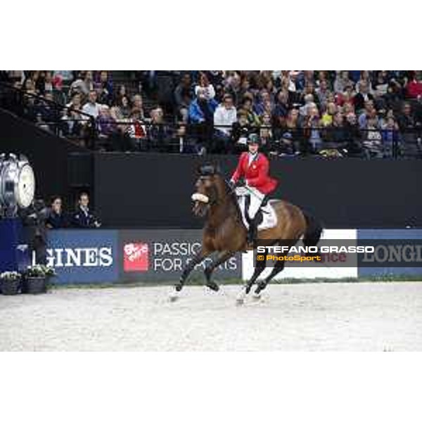 Bezzie Madden on Breitling LS wins the Longines FEI World Cup Jumping Final Paris Bercy 15th April 2018 Ph.Stefano Grasso