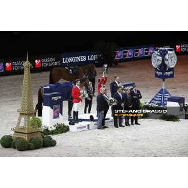 Bezzie Madden on Breitling LS wins the Longines FEI World Cup Jumping Final Paris Bercy 15th April 2018 Ph.Stefano Grasso