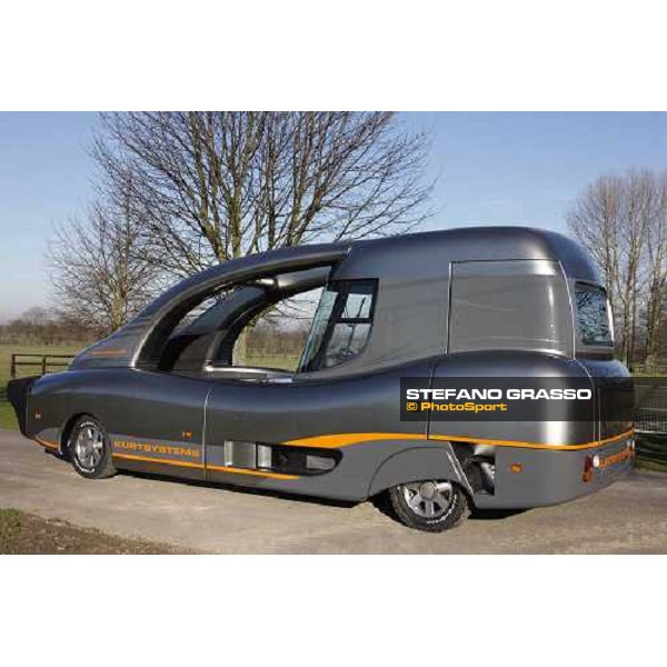 the new Kurt Equine trainingsystems car at Parkwood Stud Oxford, 11th february 2008 ph. Stefano Grasso