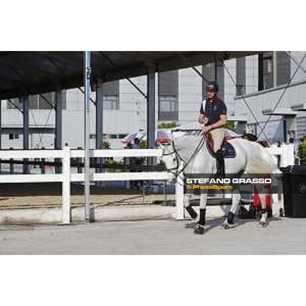 LGCT of Shanghai - Warm up - Gregory Wathelet (BEL) on Coree - Shanghai, - 19 April 2018 - ph.Stefano Grasso/LGCT