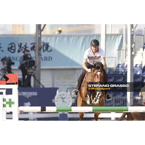 LGCT of Shanghai - Warm up - Piergiorgio Bucci (ITA) on Heartbreaker v. Achterhoe - Shanghai, - 19 April 2018 - ph.Stefano Grasso/LGCT