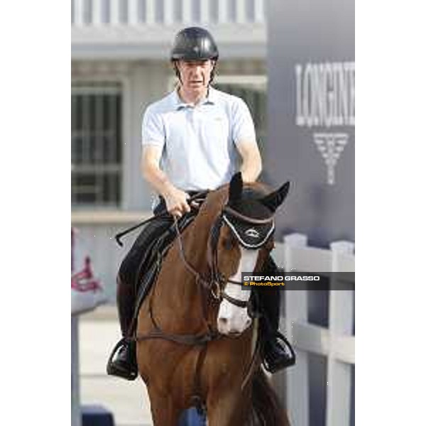 LGCT of Shanghai - Warm up - Michael Whitaker (GBR) on Viking - Shanghai, - 19 April 2018 - ph.Stefano Grasso/LGCT