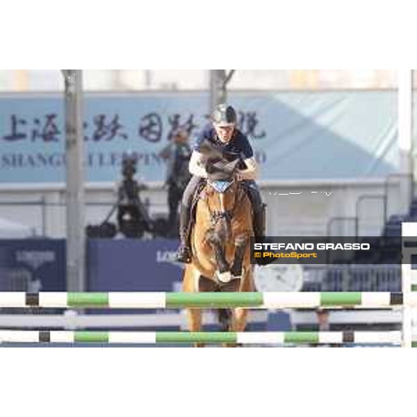 LGCT of Shanghai - Warm up - Ludger Beerbaum (GER) on Cool Down 7 - Shanghai, - 19 April 2018 - ph.Stefano Grasso/LGCT