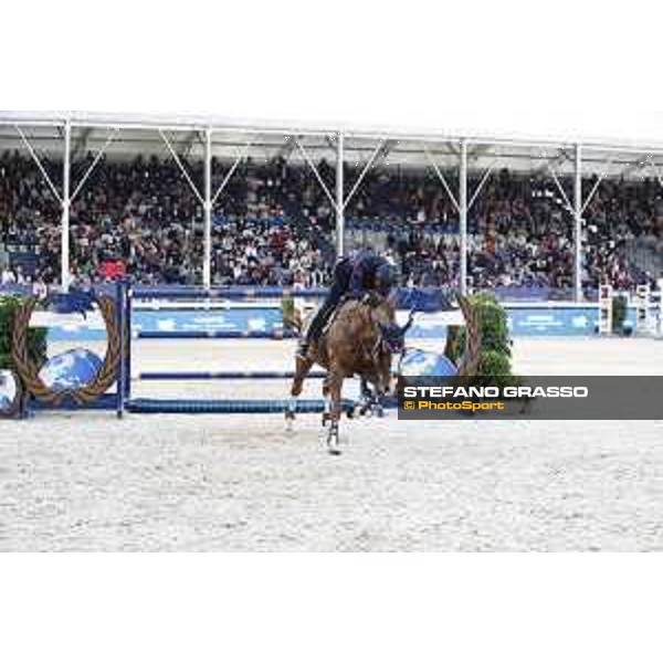 LGCT of Shanghai - Grand Prix - Lorenzo de Luca (ITA) on Halifax van het Kluizebos - Shanghai, - 21 April 2018 - ph.Stefano Grasso/LGCT