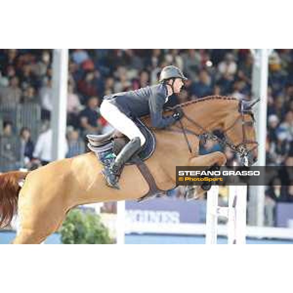 LGCT of Shanghai - Grand Prix - Ben Maher (GBR) on Explosion W - Shanghai, - 21 April 2018 - ph.Stefano Grasso/LGCT