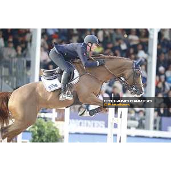 LGCT of Shanghai - Grand Prix - Lorenzo de Luca (ITA) on Halifax van het Kluizebos - Shanghai, - 21 April 2018 - ph.Stefano Grasso/LGCT