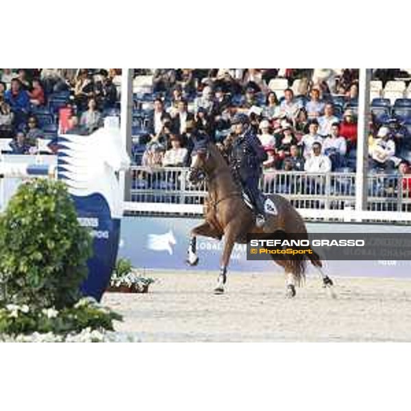 LGCT of Shanghai - Grand Prix - Lorenzo de Luca (ITA) on Halifax van het Kluizebos - Shanghai, - 21 April 2018 - ph.Stefano Grasso/LGCT